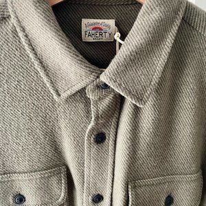 Faherty Legend sweater shirt M BNWT